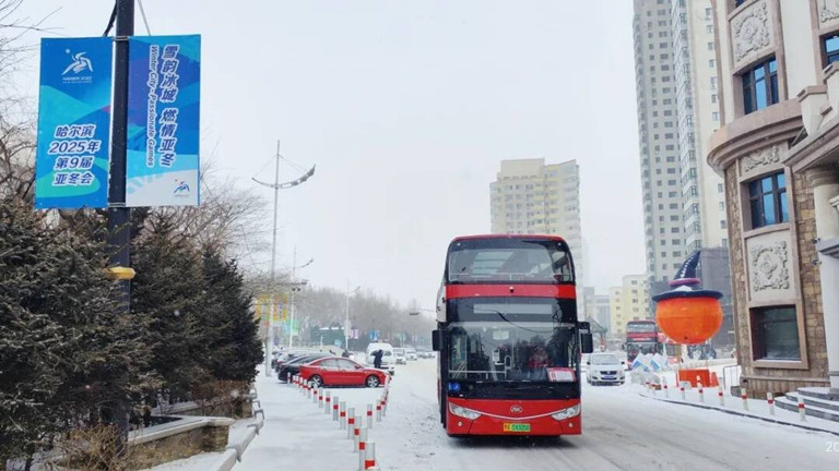 electric double-deck bus